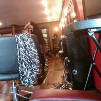 9/21/2011にJacob G.がRed Chair Salonで撮った写真
