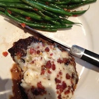 Photo taken at LongHorn Steakhouse by Kelly on 6/17/2012
