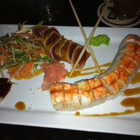 Снимок сделан в Stir Fry Cafe: Asian, Sushi &amp;amp; Thai Cuisine, Kingsport пользователем Shane M. 5/27/2011