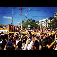 รูปภาพถ่ายที่ Street Parade 2012 #STP12 โดย 4sqBlog เมื่อ 8/13/2012