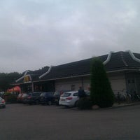 Foto scattata a McDonald&amp;#39;s da Maurice D. il 9/9/2011