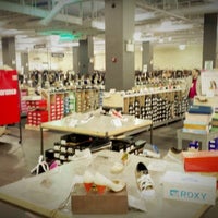 Dsw stores nyc sale