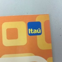 Photo taken at Banco Itaú by Victor D. on 11/3/2011