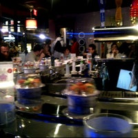 รูปภาพถ่ายที่ Umi Sushi + Tapas โดย Yoshio C. เมื่อ 9/17/2011