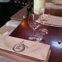 Foto tirada no(a) Reata Winery por sarah mel em 5/21/2012