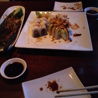 Photo prise au Zen Bistro Grill + Sushi par John D. le4/25/2012