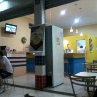 3/5/2012 tarihinde Agata C.ziyaretçi tarafından Dukin&amp;#39;s Burger'de çekilen fotoğraf