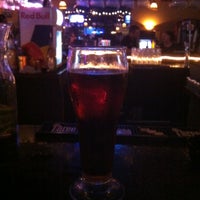 6/2/2012 tarihinde Johnny T.ziyaretçi tarafından Bourbon Street Sports Bar'de çekilen fotoğraf