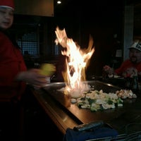Foto tirada no(a) Osaka Japanese Restaurant por Aubrey K. em 12/26/2011