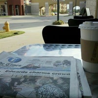 รูปภาพถ่ายที่ Cajun Coffee House โดย Paul E. เมื่อ 9/17/2011