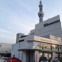 Photo taken at ホンダカーズ東京 押上店 by Jun I. on 5/14/2012