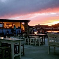 7/25/2012 tarihinde Yorgos K.ziyaretçi tarafından Mylos Terrace Cocktail Bar'de çekilen fotoğraf
