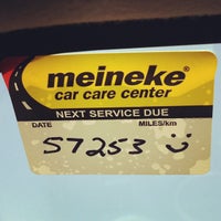 Foto tomada en Meineke Car Care Center  por Lindsey F. el 7/6/2012