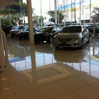 Photo taken at Hyundai Caoa by Carlos F. on 3/24/2012
