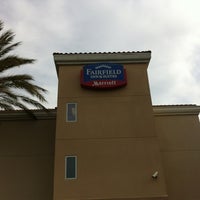 รูปภาพถ่ายที่ Fairfield Inn &amp;amp; Suites San Francisco San Carlos โดย Eric R. เมื่อ 4/9/2012