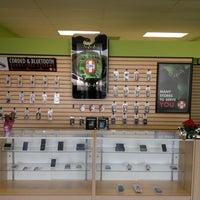 Photo taken at CPR Cell Phone Repair Houston - Westchase by Christian A. on 2/28/2012