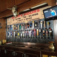 รูปภาพถ่ายที่ Winchester&amp;#39;s Grill &amp;amp; Saloon โดย Lisa M. เมื่อ 7/22/2012