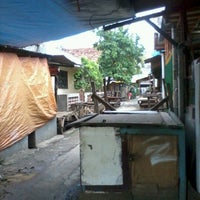 Photo taken at Pasar Tebe by jonny w. on 4/8/2012