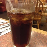 Photo taken at Shari&amp;#39;s Cafe and Pies by Vincent on 8/15/2012