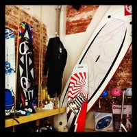 Снимок сделан в Switch ~ Ski &amp; Surf Shop пользователем Bogdan C. 6/20/2012
