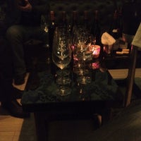 Foto scattata a The Central Wine Club da Vernes il 4/20/2012