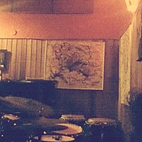 Photo taken at Teta Jazz Bar by toleguixo on 3/1/2012