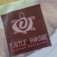 Photo taken at Turtle House Seafood Restuarant by Davin A. on 2/5/2012