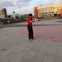Photo taken at Фонтаны by Alex C. on 7/28/2012
