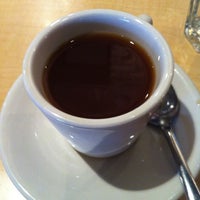 3/31/2012 tarihinde Brittany G.ziyaretçi tarafından Cafe 1505'de çekilen fotoğraf