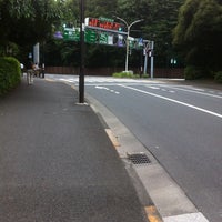 Photo taken at 外苑周回道路 by Rio T. on 7/11/2012