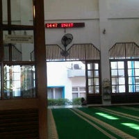 Photo taken at Masjid As Salam by SHENDI T. on 5/25/2012