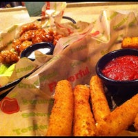 Photo taken at Applebee&amp;#39;s Grill + Bar by UNOlker on 7/19/2012