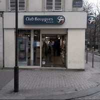 Foto tirada no(a) Bouygues Telecom por Teddy S. em 3/2/2012