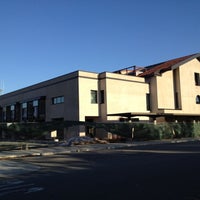 Photo taken at Gilroy Public Library by Melinda C. on 11/14/2011