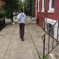 sneaker villa chestnut street