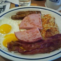 Photo taken at IHOP by Aby E. on 11/26/2011