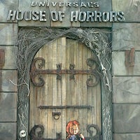 Photo taken at Universal&amp;#39;s House of Horrors by Dez L. on 12/28/2011