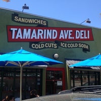 Foto tirada no(a) Tamarind Ave Deli por Matthew L. em 7/24/2012