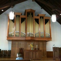 Das Foto wurde bei Cleveland Park Congregational United Church of Christ von Heidi M. am 7/31/2011 aufgenommen