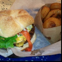 Снимок сделан в AJ&amp;#39;s Burgers &amp;amp; Beef пользователем Brad H. 7/15/2011