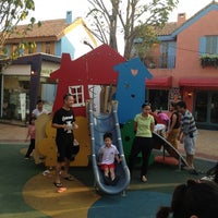 Photo taken at Fun Space by piyawong a. on 12/12/2011