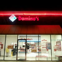 Photo taken at Domino&amp;#39;s Pizza by Ding Gullberry R. on 1/23/2012