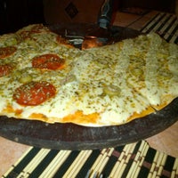 Das Foto wurde bei Tatati Pizza Gourmet von Paty C. am 8/12/2012 aufgenommen