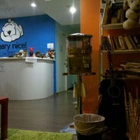 Photo taken at Beary Nice Hostel by Pao on 4/28/2012