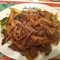 Foto tomada en Noodles Delight  por Takayoshi S. el 2/16/2012