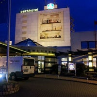 Photo taken at Best Western Premier Parkhotel Kronsberg by 동규 임. on 3/6/2012