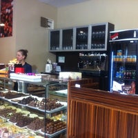 9/10/2011 tarihinde Gizem K.ziyaretçi tarafından CKLT Butik Çikolata Mağazası'de çekilen fotoğraf