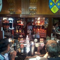 รูปภาพถ่ายที่ Bridie O&amp;#39;Reilly&amp;#39;s Irish Pub โดย Bridie O. เมื่อ 1/11/2012