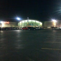 AMC Showplace Rockford 16 - 8301 E State St