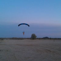 Foto tirada no(a) Skydive Phoenix Inc. por Cori S. em 11/21/2011